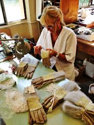 Petite Main In Action Millau Gloves Collection Maison Fabre By Michaela Buerger Madeinfrance Fabre Gant Je T Aime Bien