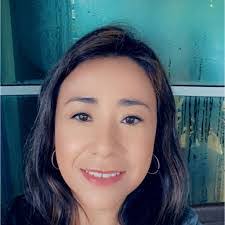 Sarah Mangus's Instagram, Twitter & Facebook