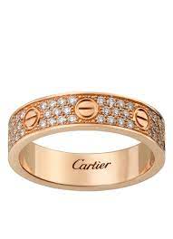 Cartier Alliance Love Or Rose 18 Carats Sertie De 88 Diamants Taille Brillant Pour 0 31 Carat Crb4085800 De Bijenkorf