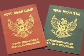 Sebagaimana buku nikah suami, tidak ada perbedaan isi dalam buku nikah istri ini kecuali pada warna cover yaitu hijau. Wow 30 Gambar Buku Nikah Istri