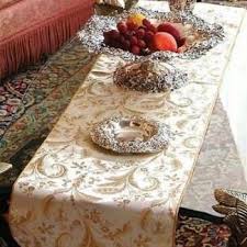 All of dii cotton table runners have a 1 inch folded hem and mitered corners. 10 Best Table Runners For 2021 Ideas On Foter