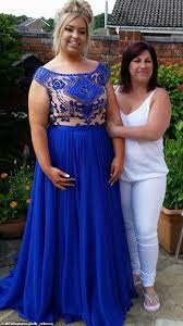 Gabriella giudice looked so pretty heading off to prom with her pals! 0lqvktvsfuxtfm