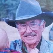 Glen Haddock's Instagram, Twitter & Facebook