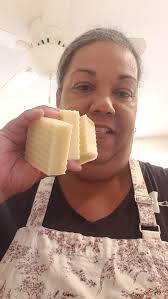 Castor oil and olive oil for skin care routine