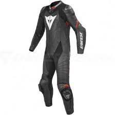 Dainese Tradition Reinvented Laguna Seca Further Improves The Already Excellent Ergonomics Thanks To The Introducti Motorcycle Outfit Racing Suit Riding Gear
