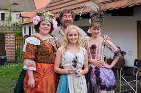 Zdeněk troška (born may 18, 1953) is a czech film director. Zdenek Troska Galerie Z Nataceni Csfd Cz