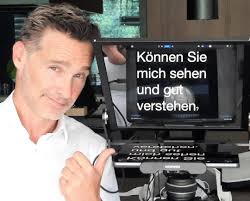 Can you see and understand me well"? 😁Teleprompter-Time ✌️🎥 #filming  #teleprompter #videodreh #commercial #video #actor #presentation  #interactivevideo #shooting #scenes #onjob #whiteshirt #business #notie  #businessstyle #moderator #camera