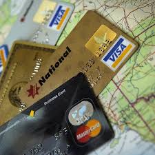 Tarjetas de crédito, préstamos, cuenta de ahorros, inversión, seguros, y más. Las Opciones Que Hay Para Acceder A Tarjetas De Credito Y Debito Amparadas