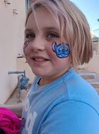 Artist offering mural and painting commissions