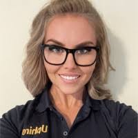 Stacy Devine's Instagram, Twitter & Facebook