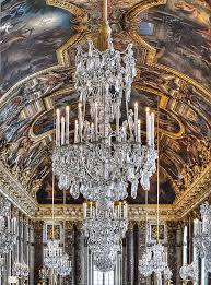 Chandeliers In The Hall Of Mirrors Versailles Hall Of Mirrors Chateau Versailles Architecture Ceiling