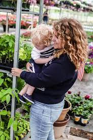 Former prop stylist amy merrick launched her eponymous flower business in brooklyn in sue mcleary on instagram: How To Start A Garden At Robins Flower Garden Abigail Albers