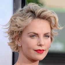 Meg ryan ha iniziato la sua carriera con un affascinante biondo capelli ricci. Tagli Capelli Corti Piu Belli Di Sempre 100 Immagini Beautydea