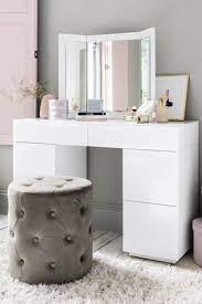 Pin By Azza Abdalla On Dream Home Bedroom Furniture For Sale Glass Bedroom Furniture Mirrored Bedroom Furniture