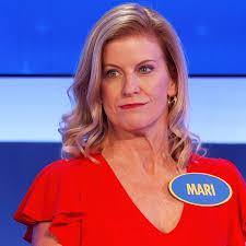 If you made your snowman anatomically correct, name a food you'd use for  his naughty part... You won't believe what Dustin says! ⛄️🍆 #FamilyFeud  #SteveHarvey