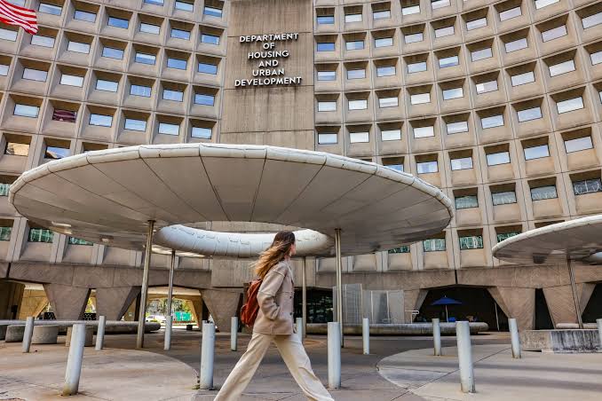 HUD Issues Layoff Notices, Targeting Fair Housing Staff With Deep Cuts -  Bloomberg