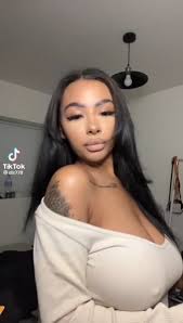 Destinylevi8 🍉🍉 - Reddit NSFW