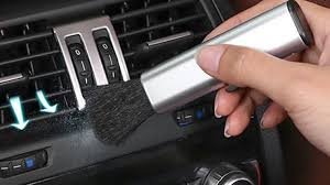 Bagi anda yang memakai parfum mobil. 7 Cara Membersihkan Dashboard Mobil Yang Kusam Paling Ampuh