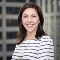 Sara Fox's Instagram, Twitter & Facebook