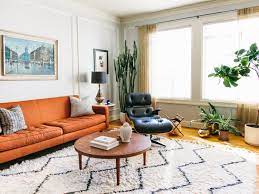 Wikipedia would have you believing in general a vintage of at least 15 or 20 years earns this brand. What S The Difference Between Vintage Antique And Retro Apartment Therapy