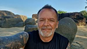 Lg aus dem Paradies ❤️🌴 bissi nerv ich noch mit Urlaubsstorys dann gibt's  wieder nervige Plakate und Flyer 😅❤️🌴 #vacation #khaolak  #friendshihipgoals #refreshing #paradise #thailand #foodporn