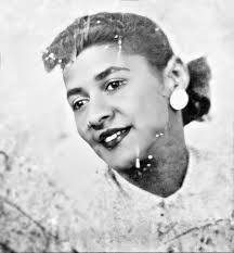 Elsie Flanagan's Instagram, Twitter & Facebook