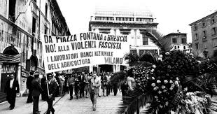 Corso martiri della libertà, 41, 25122 brescia bs, italy. Strage Di Piazza Fontana Per Cinquant Anni Il Futuro Di Due Ragazzi E Rimasto Tra Le Macerie Il Fatto Quotidiano