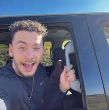 Julian Dayton and Keann White's Wedding Website