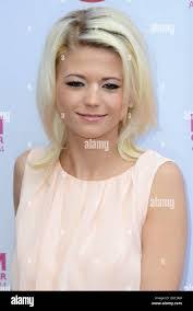 Mandy Clifton's Instagram, Twitter & Facebook