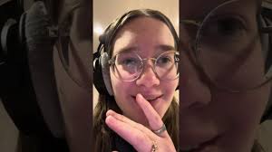 DAY 1 OF WRITING IN EVERY MUSIC GENRE: HYPERPOP!