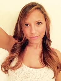 Looking for a fitness coach, to help me the next two months with my body  recomp. Looking for a workout plan and meal plan to help! Send your  recommendations!🙏