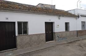 Alojamientos low cost, por menos de 20€ por persona y noche en sevilla. Casas Y Pisos En Sevilla Aliseda Inmobiliaria