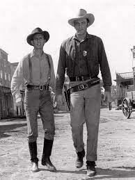 Matt dillon was played on radio by william conrad and on tv by james arness. James Arness Marshal On Gunsmoke Dies At 88 The New York Times