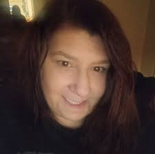 Leona Riddle у: људи