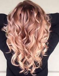 Balayage caramel sur base brune, balayage cheveux longs, couleur chatain. Ombre Hair Cuivre Ombre Hair Les Plus Beaux Degrades De Couleur Elle