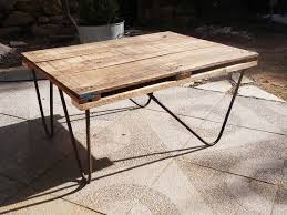 The flat steel leg collection. Table Basse Avec Pieds En Fer A Beton Et Plateau En Bois Modele Unique Table Basse Table Basse Bois Plateau Bois