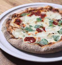 We did not find results for: Pizza Con Nduja E Gorgonzola Lunamagazine