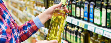 The oil filter gets contaminants out of engine oil so the oil can keep the engine clean, according to mobil. All About Cooking Oils Bestfoodfacts Org