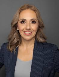 Gilda Smith's Instagram, Twitter & Facebook