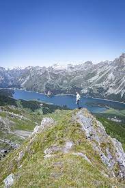 6 seen wanderung auf dem furtschellas im engadin wanderung engadin bergsee