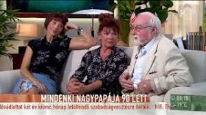 Annál is inkább,mert több éven át sugároztuk a sorozatot, ezt jelenleg teljes egészében nem kívánjuk ismételni. Elkepesztoen Jol Tartja Magat 90 Evesen Is A Familia Kft Szinesze Tv2 Hu Mokka Youtube