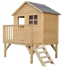 Făcea patul, se spăla cu sârg şi după ce au privit mulţumiţi căsuţa din copac, copiii au plecat să se joace. Casutedinlemn Com