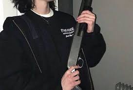Jul 10, 2021 · aesthetic gun pfp / depressed pfp gun novocom top. Grunge Boy With Gun Aesthetic Novocom Top