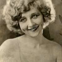 Stage actress Emmy Barber (SAYRE 2028)