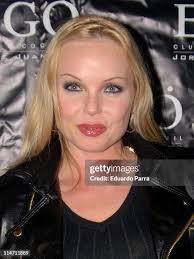 13点のSylvia Parraの写真と高解像度写真