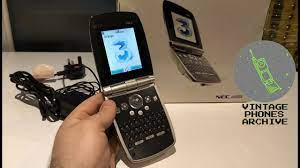 NEC E808 Vintage QWERTY 3G phone from ...