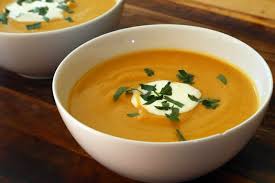 Soupe Butternut Et Orange Au Thermomix Delice Pour Votre Diner Le Soir Soupe Butternut Veloute De Butternut Butternut