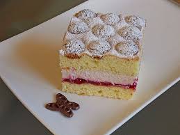 biskuit schnitten von angelika1m chefkoch rezept kuchen und torten kuchen und torten rezepte kuchen