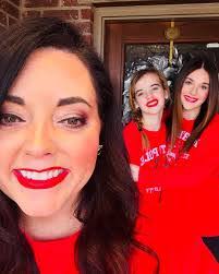 Shawna Atwell's Instagram, Twitter & Facebook