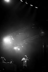 The great collection of all rappers wallpaper for desktop, laptop and mobiles. Hd Wallpaper Concert Dmx Rappers Black And White Wilde Life Illuminated Wallpaper Flare